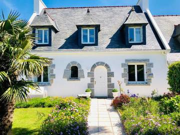 Cottage pour 7 personnes, avec jardin ainsi que sauna et jacuzzi dans Plage Vougot Plouguerneau