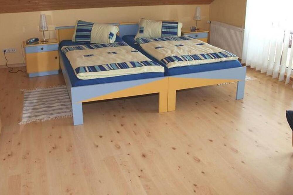 Ganze Wohnung, Ferienwohnung Marlene - 2-Bett-Wohnung in Waldbreitbach, Rheinland-Pfalz