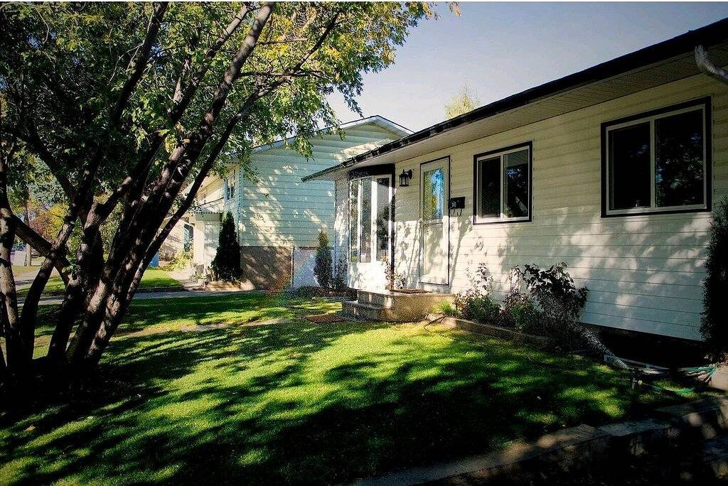 Cozy Main Floor Suite, 3bdr-5ppl, practical & great city access in Calgary, Kanadische Rocky Mountains