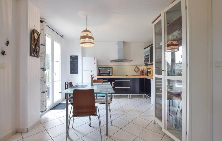 Appartement avec jardin au bord de la piscine - 1,5 km de la plage in Dives-sur-Mer, Région de Lisieux