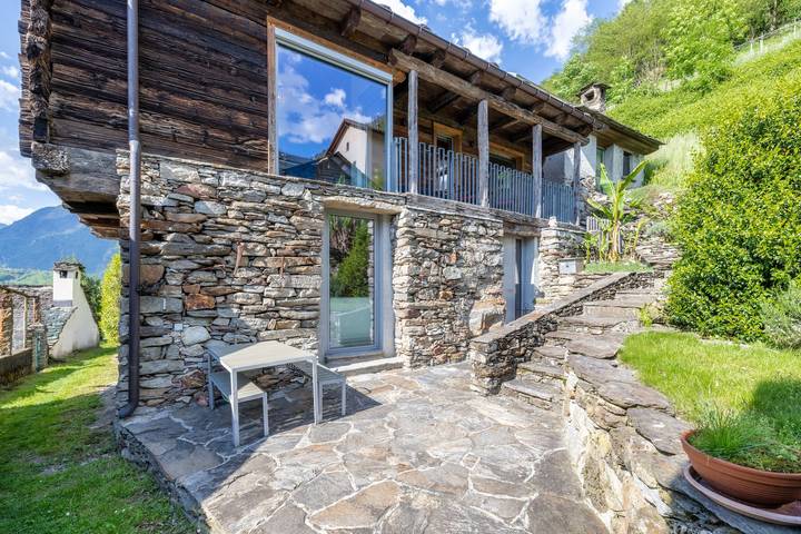 Ferienhaus für 2 Personen, mit Garten und Terrasse, mit Haustier im Tessin