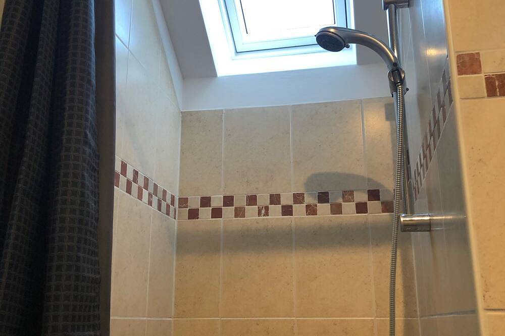 Holiday house \"White Shell\" - large garden - parking lot directly at the house in Brouwershaven, Grevelingenmeer