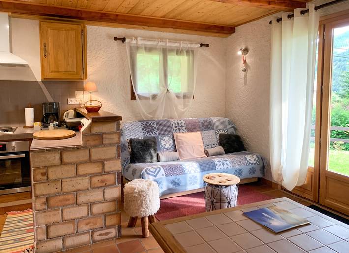 Charmantes Chalet in Allos, Blick in Allos, Castellane und Umgebung