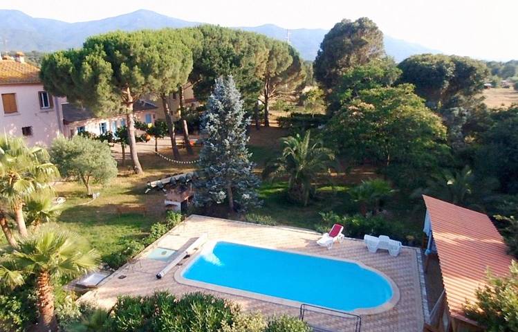 Location de vacances pour 6 personnes, avec piscine et jardin, animaux acceptés à Palau-del-Vidre - 2