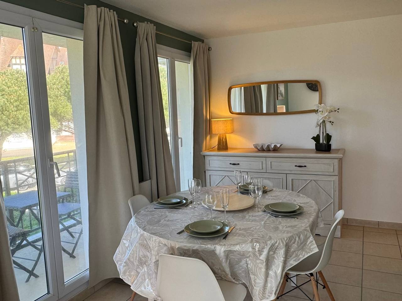 Appartement entier, Appartement convivial, animaux Ok - 6 pers. in Dives-sur-Mer, Région de Lisieux