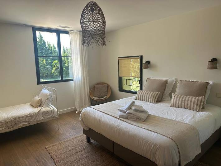 Chambre d’hôte pour 2 personnes, avec terrasse ainsi que piscine et jardin à Nîmes - 3