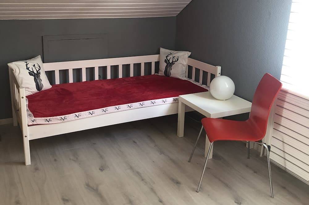 Ganze Wohnung, Ruhige, moderne, helle Ferienwohnung im Grünen in Gernsbach, Nordschwarzwald