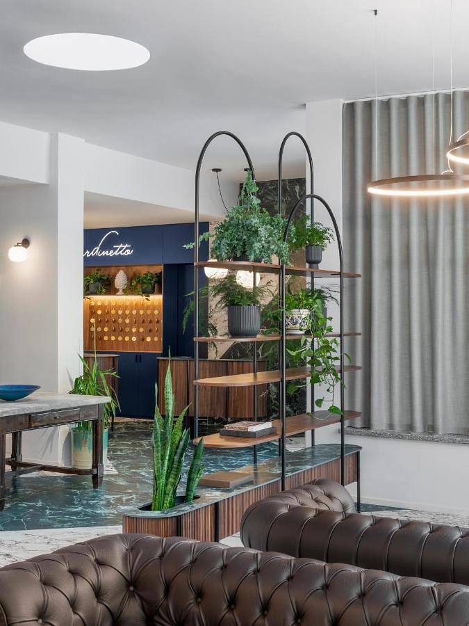 Hôtel pour 3 personnes, avec terrasse et piscine, animaux acceptés dans Pettenasco - 4