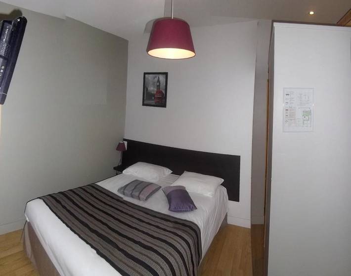 Hôtel pour 2 personnes, avec jardin, animaux acceptés à Précigné - 3