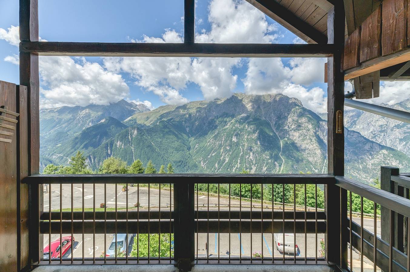 Ganze Wohnung, Ferienwohnung 'Granges 35' mit Bergblick und Balkon in Villard-Reculas, Nationalpark Écrins