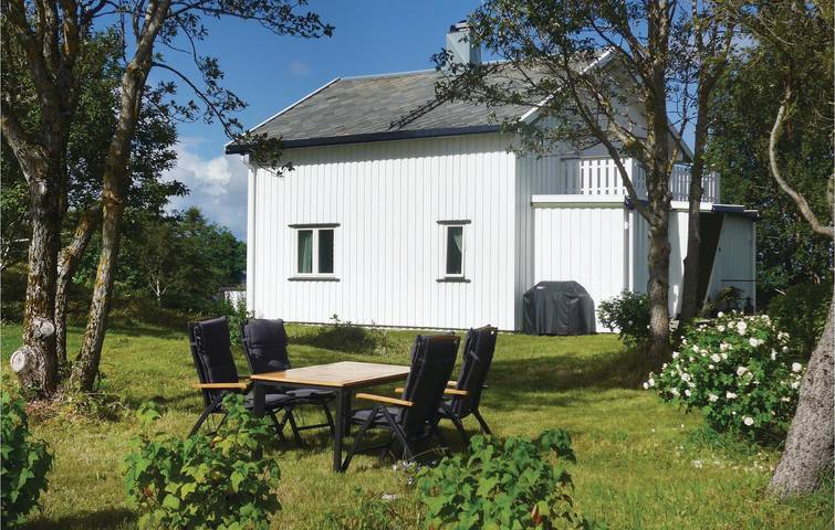 Ferienhaus für 6 Personen, mit Terrasse und Garten in Nordland - 2
