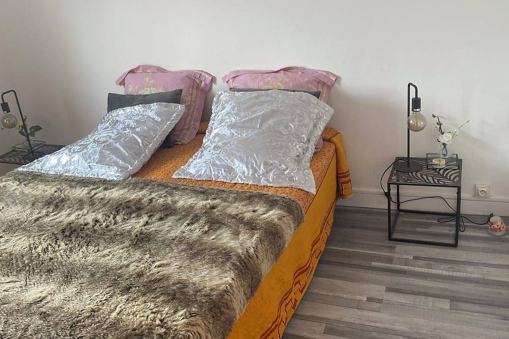 Grande maison 4 chambres avec jardin – proche plages du Débarquement et gare in Sainte-Marguerite-d'Elle, Région de Bayeux
