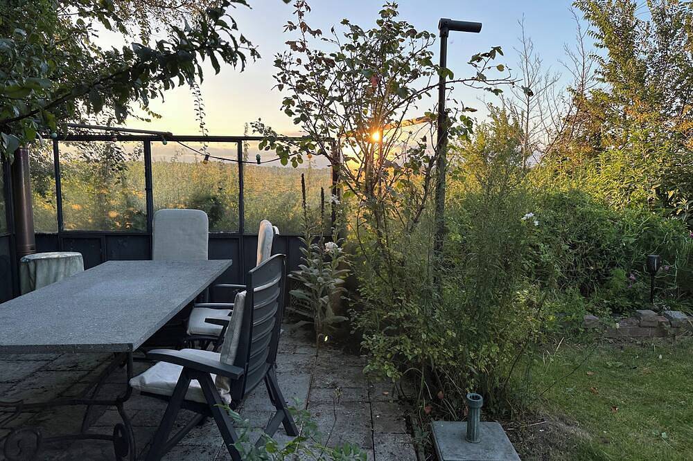 House in the dunes with a fantastic view over the fields in Egmond-Binnen, Noord-Holland - Nordseeküste