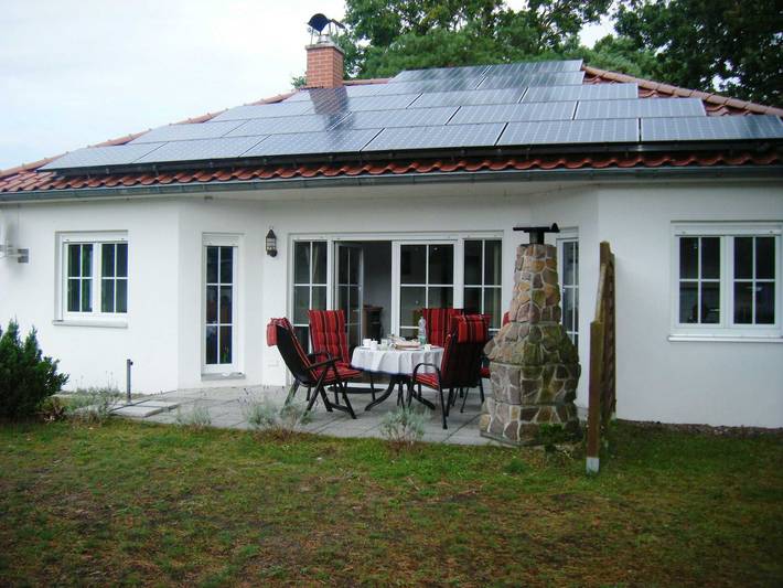 Bungalow für 5 Personen, mit Terrasse und Garten sowie Ausblick in Karlshagen