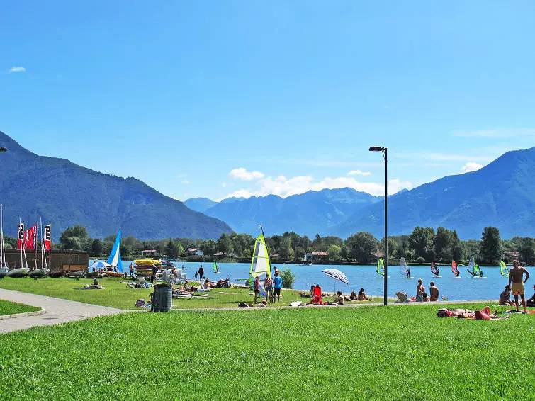 Entire apartment, 4 Rooms 5 People in Comune di Gera Lario, Valtellina