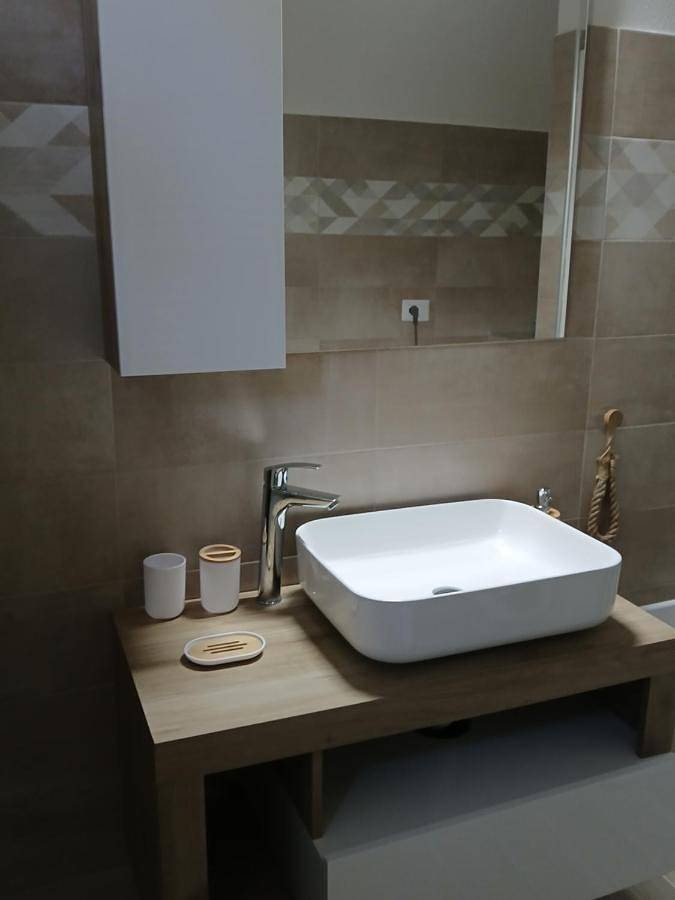 Appartamento per 3 persone, con balcone e giardino nonché panorama in Vibonati