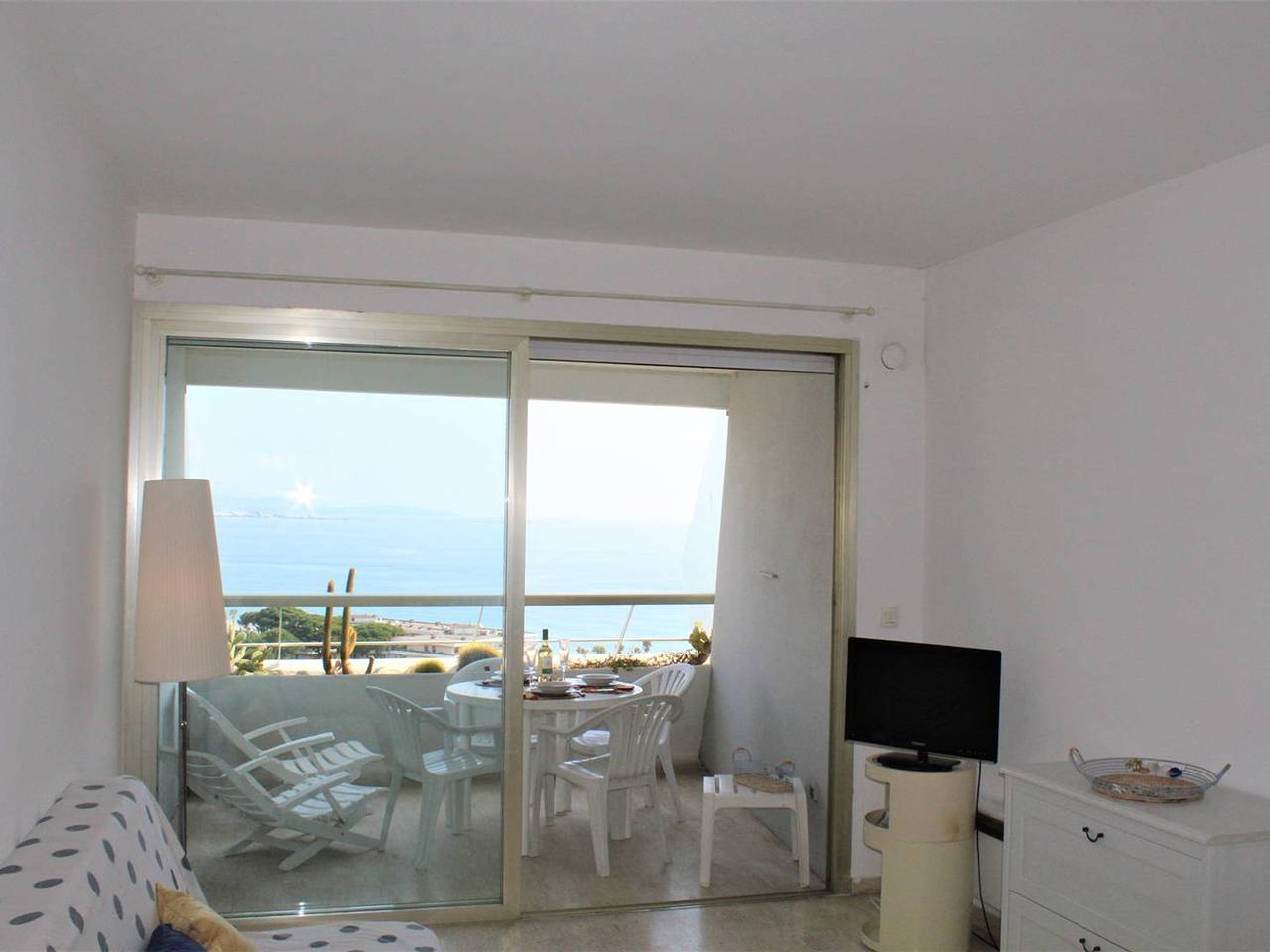 Entire apartment, Studio, 4 Couchages, Villeneuve Loubet Plage in Villeneuve-Loubet Plage, Villeneuve-Loubet