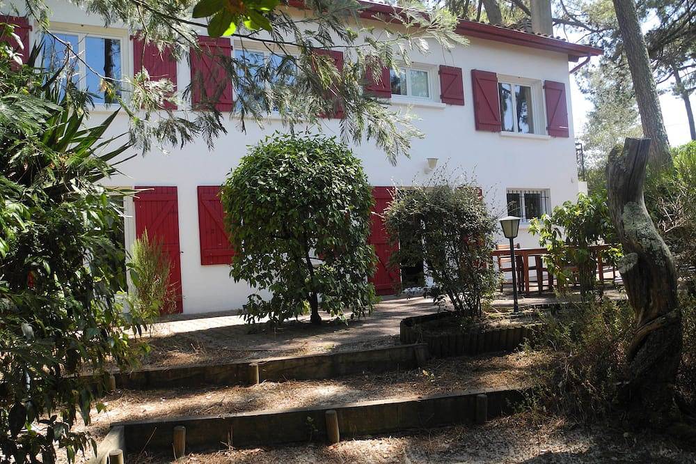 Villa Arcachon in einer ruhigen, sonnigen und waldreichen Umgebung zwischen Péreire und Moulleau in Arcachon, Arcachon und Umgebung
