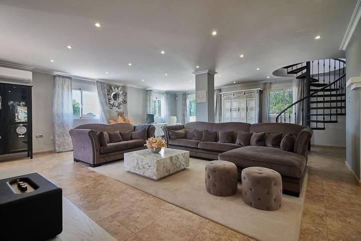 Casa rural para 8 personas, con jardín además de piscina y vistas en Busot - 4