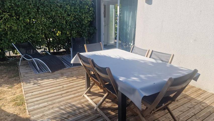 Location de vacances pour 6 personnes, avec Terrasse et Jardin à Troarn - 2
