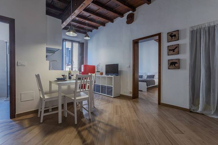 Appartamento intero, Guesthost - Nel Centro Storico Lovely Apartment in Ferrara, Provincia di Ferrara