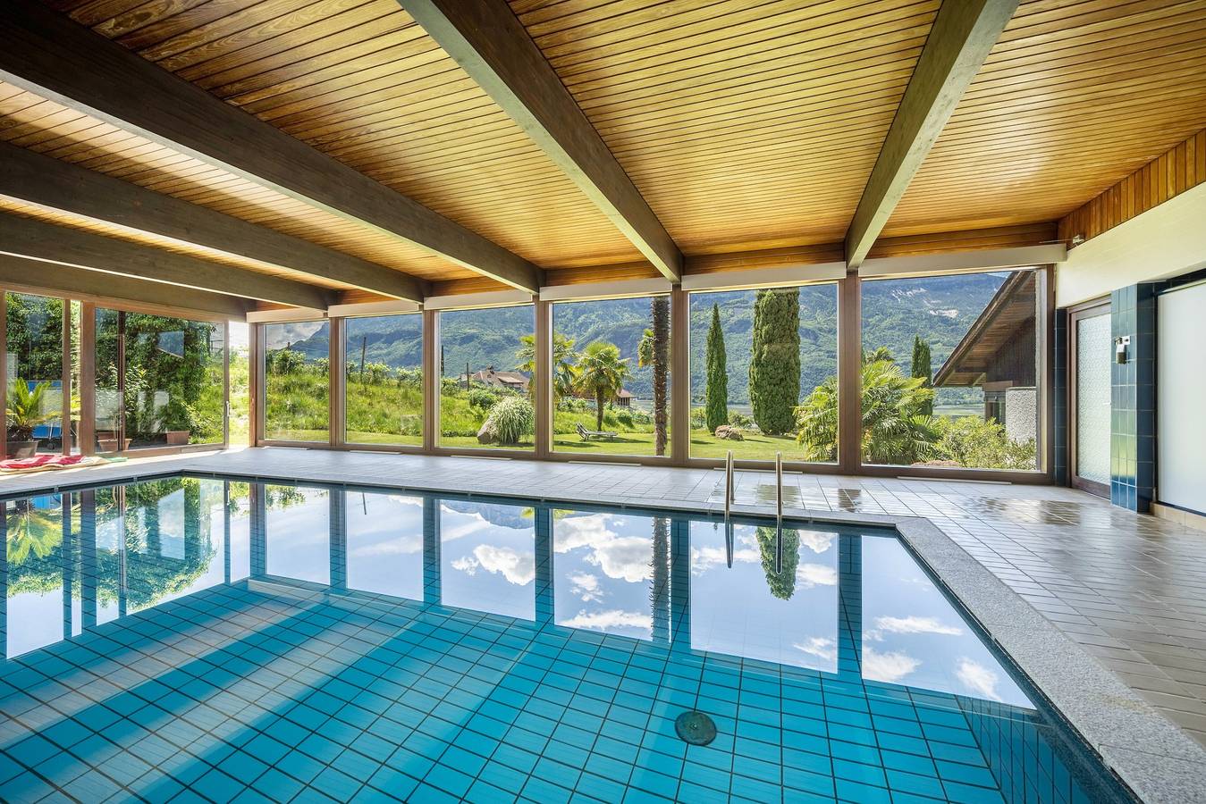 Entire apartment, Apartment 'Thanhammer Quarz' with Mountain View, Pool and Air Conditioning in Oberkreuth, Terlan