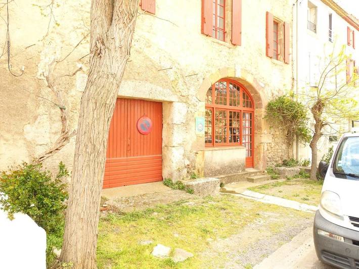 Location de vacances pour 12 personnes, avec jardin, animaux acceptés à Ornaisons - 2