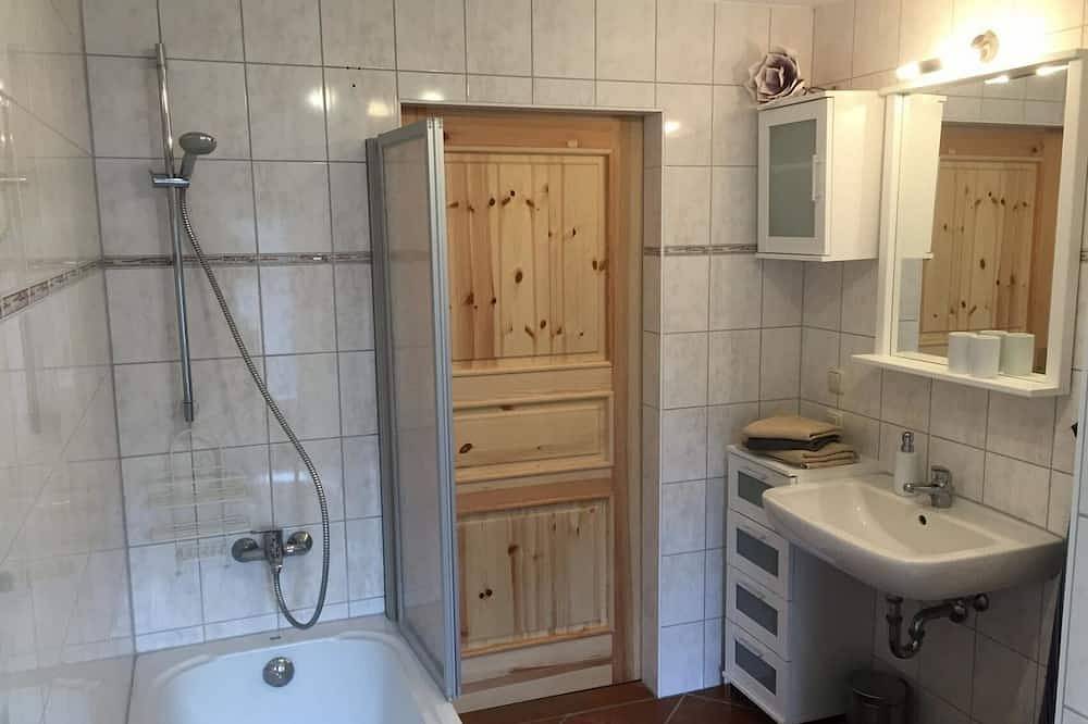 Ferienhaus für 7 Gäste mit 95m² in Friedrichshöhe / Eisfeld in Sachsenbrunn, Rennsteig