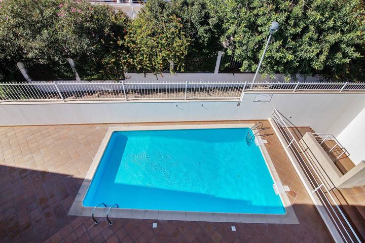 Apartamento entero, Apartamento 'T1 2D Apt. Flor de Sal' con Terraza Privada, Wi-Fi y Aire Acondicionado in Santa Luzia (Tavira), Ria Formosa