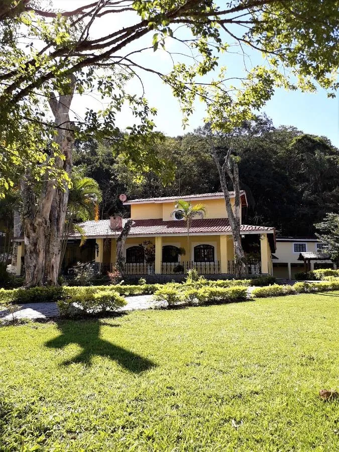 Ferienhaus für 19 Personen, mit Pool und Ausblick sowie Garten und Seeblick, mit Haustier - 1