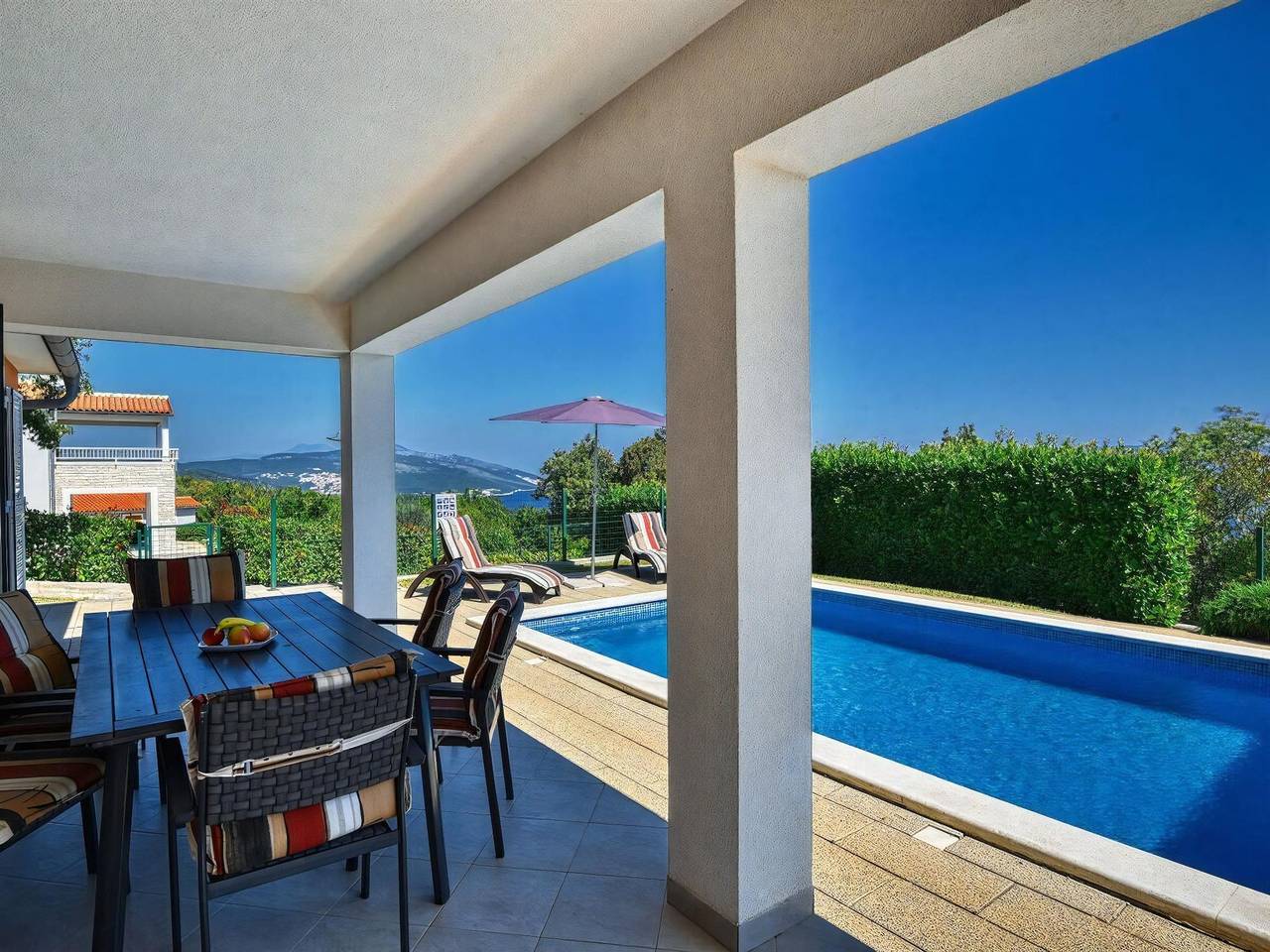 Casa Iris Comfortable holiday residence in Raša, Ostküste Istrien