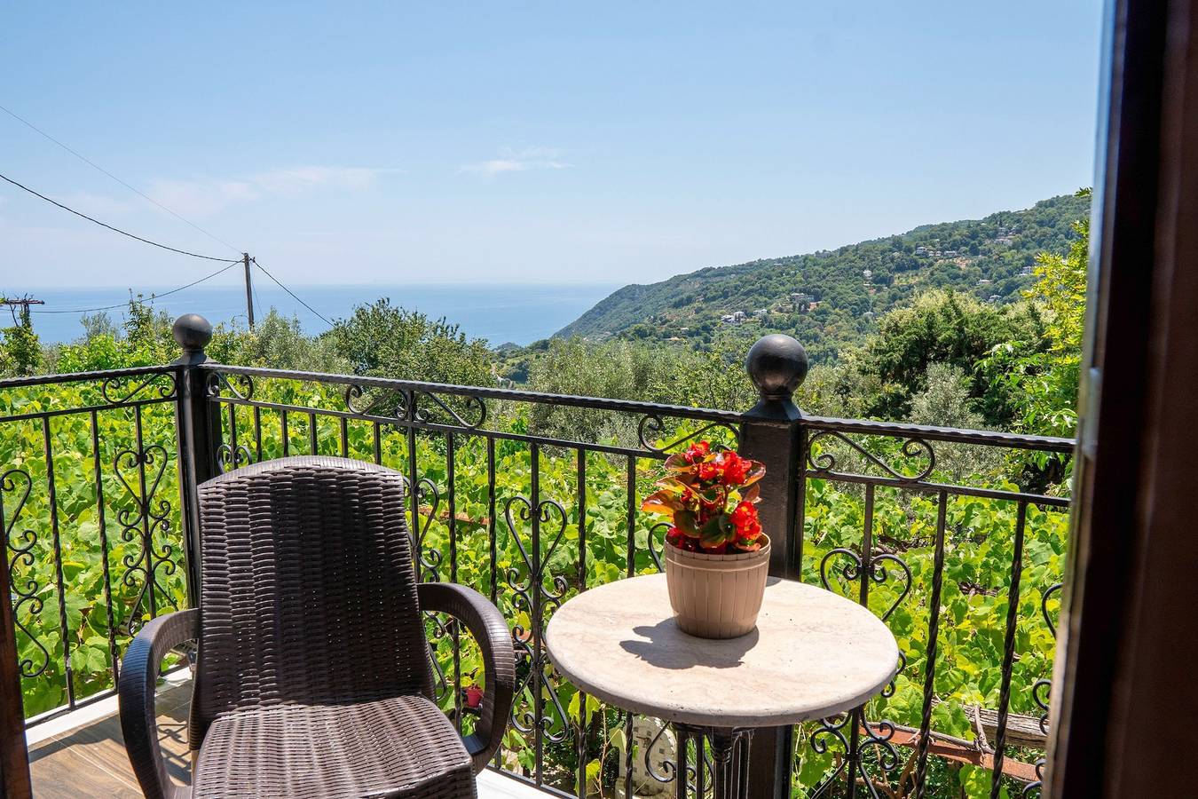 Gehele studio, Studio voor 2 personen met terras in Mouresi, Magnisia