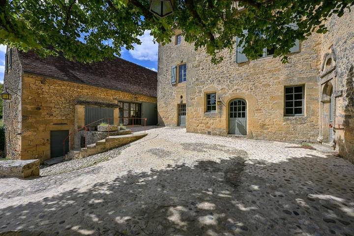 Location de vacances pour 2 personnes, avec jardin, animaux acceptés à Beynac-et-Cazenac - 4