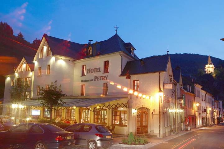 Hôtel pour 3 personnes, avec vue et terrasse à Vianden - 2