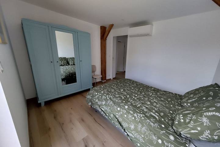 Gîte pour 8 personnes, avec terrasse et jardin à Rion-des-Landes - 2