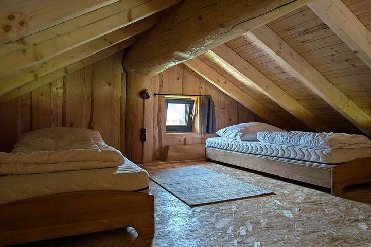 Blockhütte für 4 Personen, mit Garten und Sauna sowie Terrasse in Groß Nemerow - 4