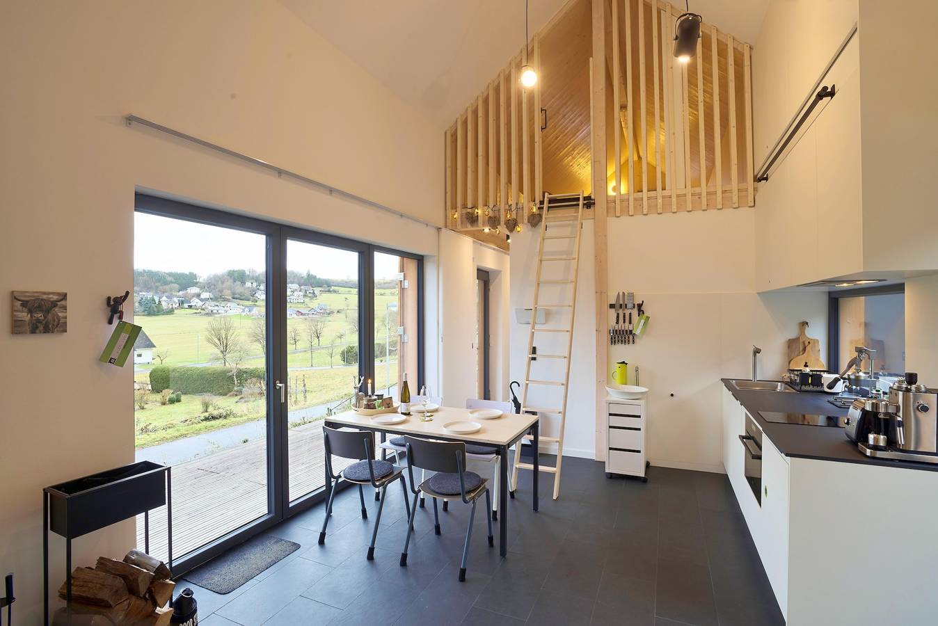 Eifelhausaufzeit, Chalet mit Sauna, seenah in Immerath, Vulkaneifel