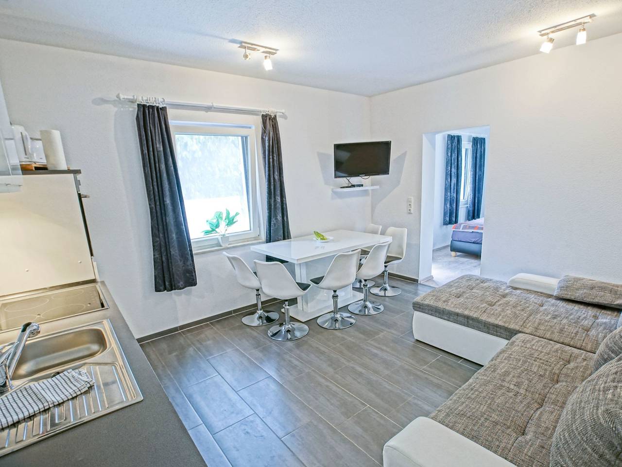 Mit Garten, Grill und Terrasse in Mönkebude, Vorpommern Greifswald