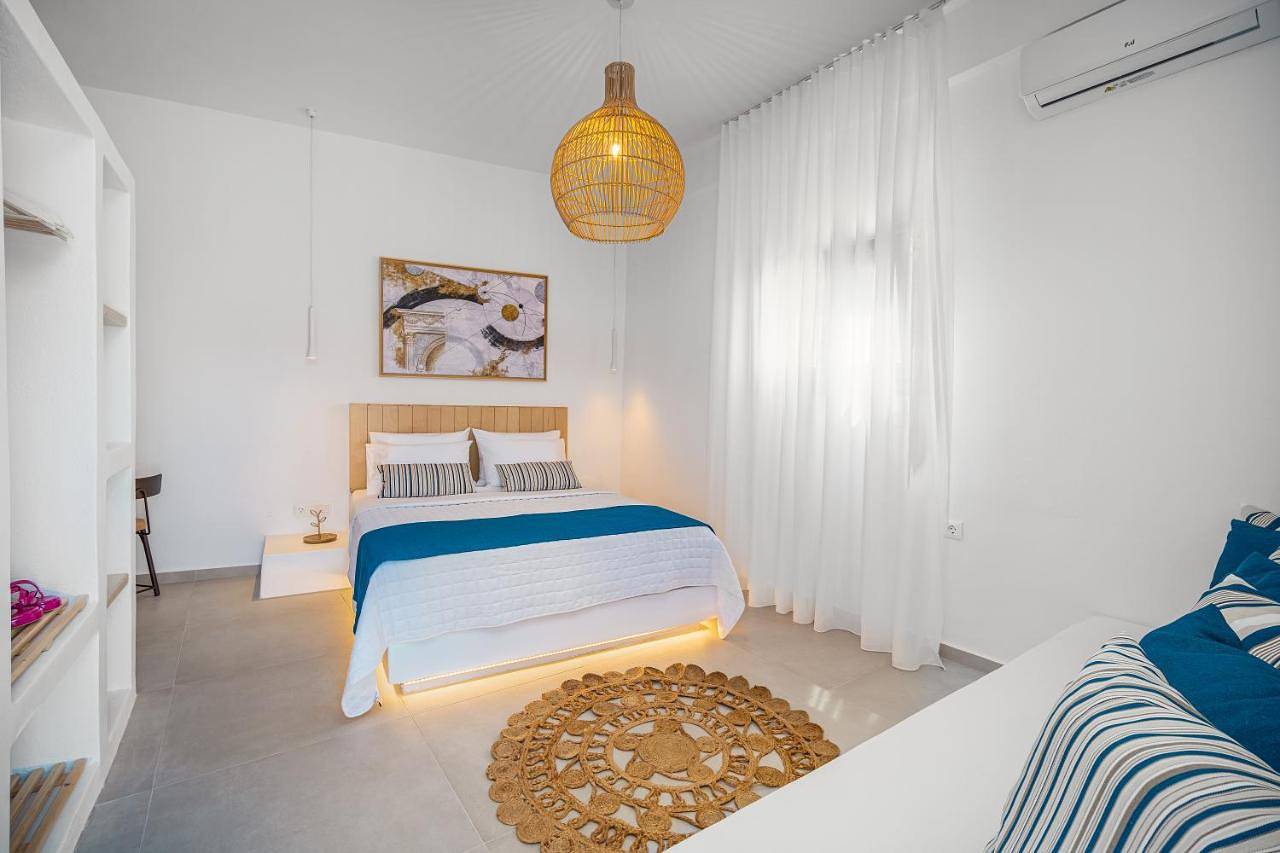 Deluxe Double Room in Sérifos