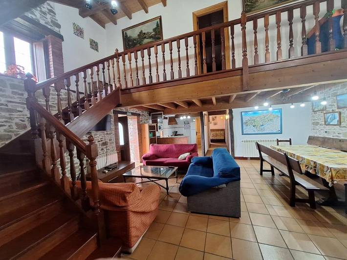 Casa rural para 11 personas, con vistas y jardín en Cantabria - 3