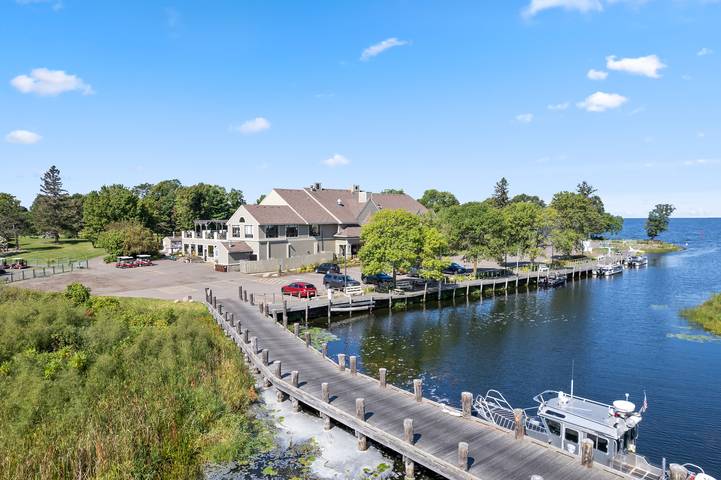 Ferienwohnung für 6 Personen, mit Pool und Balkon - 1
