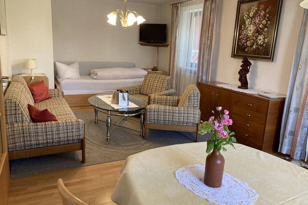 Ganze Wohnung, Gemütliche drei Sterne Ferienwohnung mit Terrasse in Schnaittach, Frankenalb