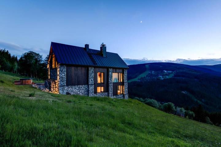 Chalet für 12 Personen, mit Sauna und Whirlpool sowie Garten am Riesengebirge - 3
