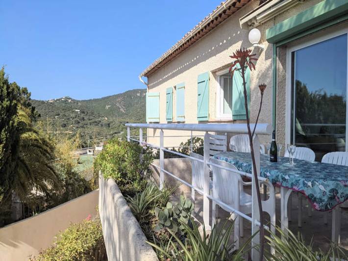 Gîte pour 6 personnes, avec jardin à Coti-Chiavari - 2