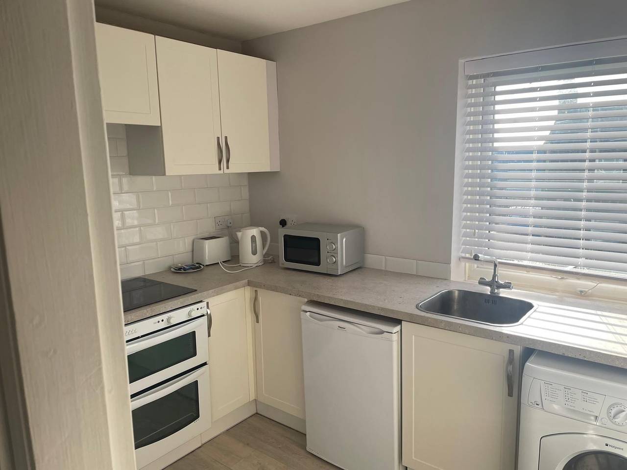 Entire holiday apartment, Horsforth apartment Leeds Bradford airport in Leeds, West Yorkshire