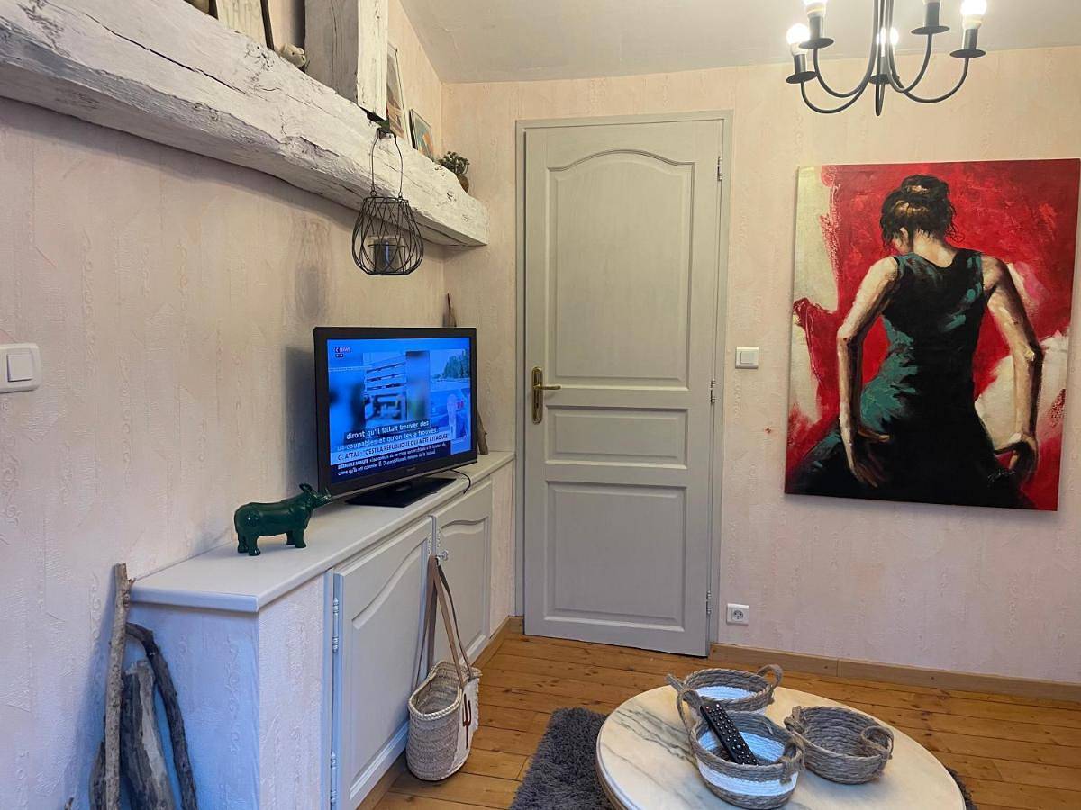 Double Room with Private Bathroom in Sauveterre-de-Comminges, Haute-Garonne
