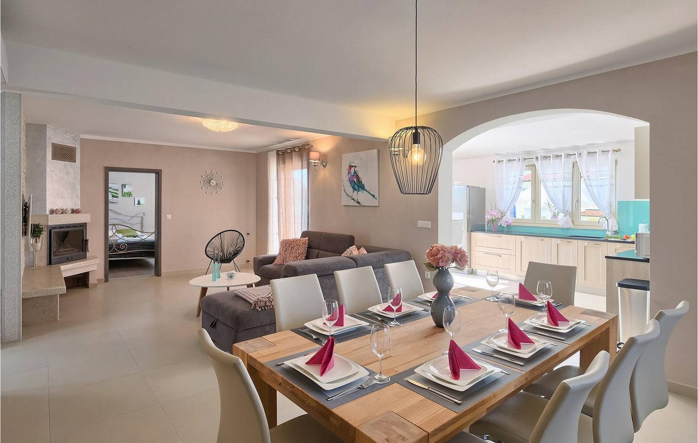 Gemütliche 150 m² große Wohnung mit Pool und WLAN in der Nähe des Stadtzentrums und von Restaurants in Kosinozici, Porec und Umgebung