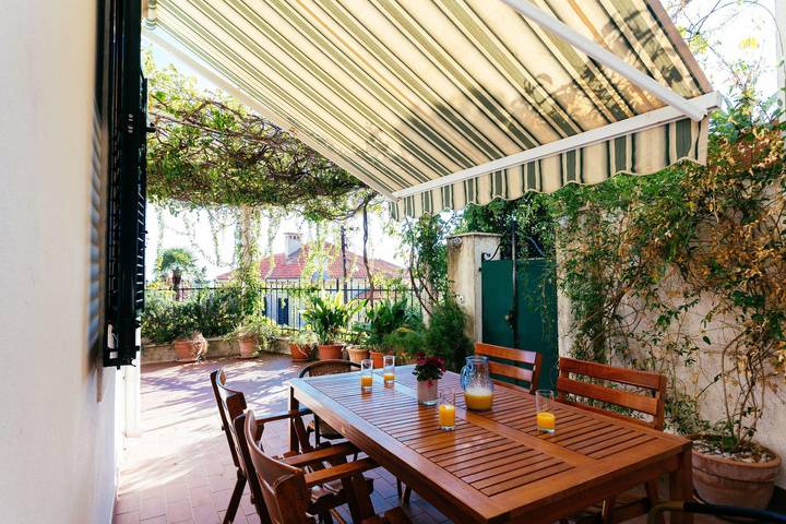 Appartamento vacanze per 6 persone, con Terrazza a Grad Dubrovnik