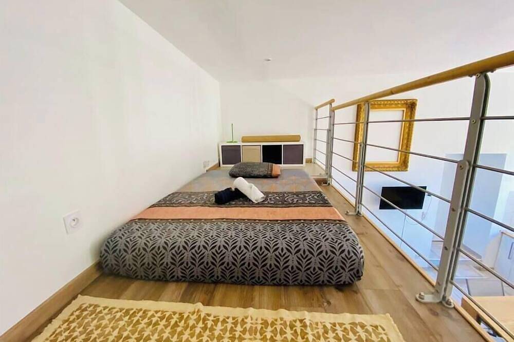 Appartement entier, Le Grand Mole vue jardin in Sète, Côte méditerranéenne (France)