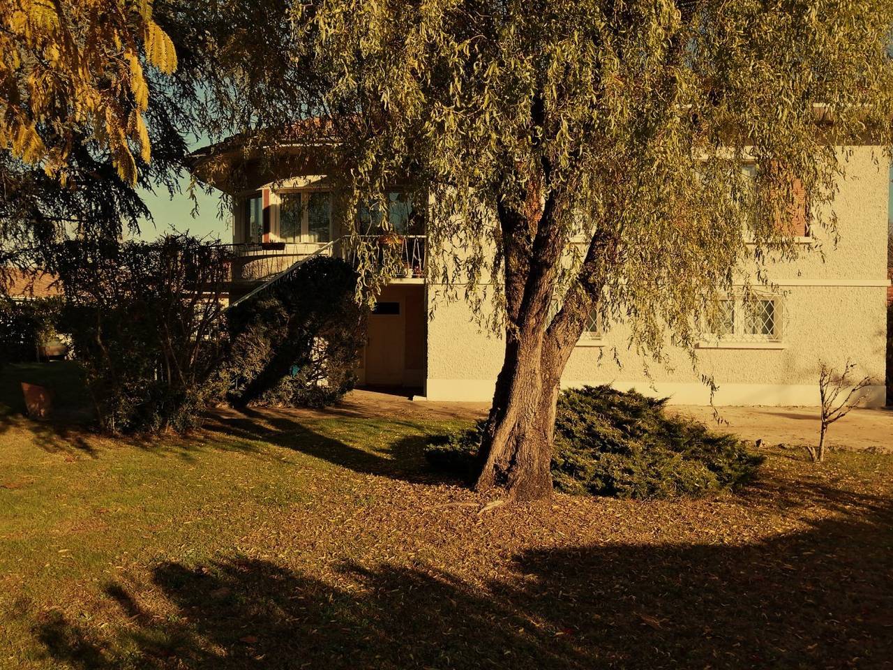 Appartement entier, Chez Perrine et Jean-Mi, maison d'hôtes chaleureuse in Salles, Région d'Arcachon